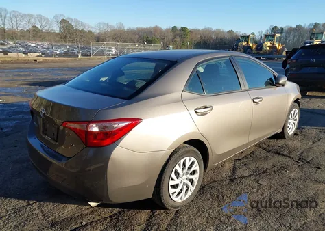 2018 Toyota Corolla Le z USA, uszkodzony, nr VIN 2T1BURHE7JC101092